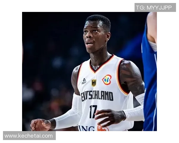 丹尼斯施罗德在NBA赛场的崛起与挑战：从替补到明星球员的奋斗历程